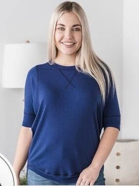 Christie Sweatshirt by Silver Icing (NWT) 🍒*Navy, XS/S **very stretchy